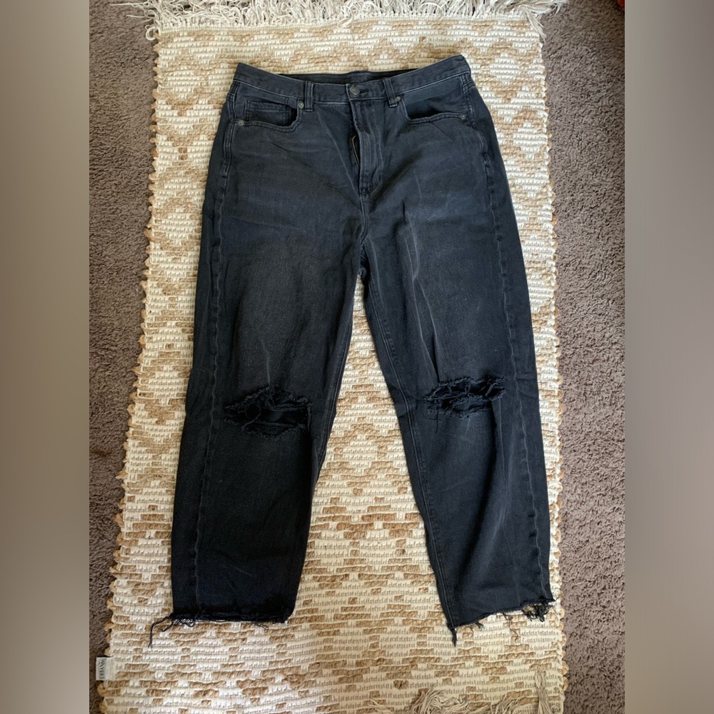 Relaxed mom jeans